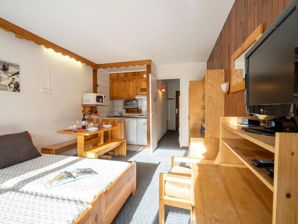 Apartment Studio Le Slalom - Val Claret-3 By Interhome